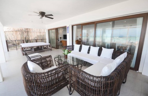Balabag House | 750 m² Bungalow ∙ 5 bedrooms ∙ 10 guests