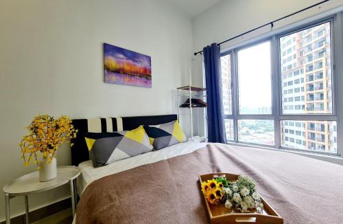 Kuala Lumpur Apartment | 8 Guest 3 Room OUG E3 Old Klang Bkt Jalil Pavilion Stadium Mid Valley Bangsar Puchong IOI