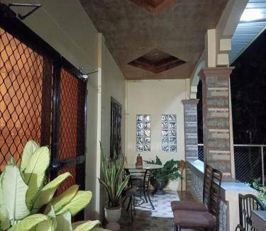 Anda House | 80 m² House ∙ 2 bedrooms ∙ 4 guests