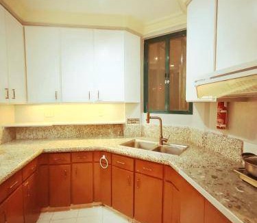 Ternate Apartment | 81 m² Serviced apartment ∙ 7 guests
