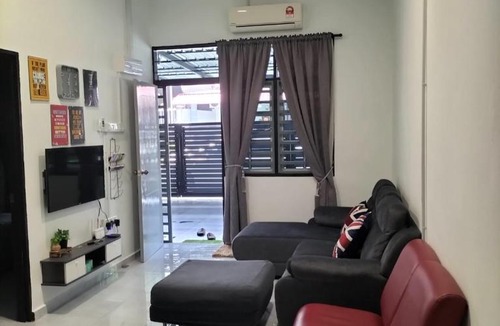 Seremban House | 910 Entire Homestay Seremban Town, Templer, Lobak, Lekas Highway