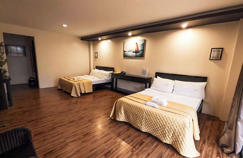 Amadeo Hotel | A&A Garden Suites