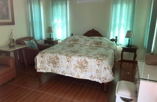 San Juan Villa | A charming ocean front resort.