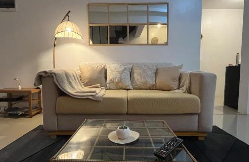 Plaridel House | A Cozy 2-bedroom Home in Malolos - prime location