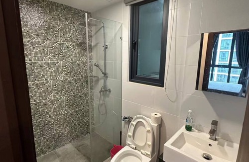 Tabuan Jaya Apartment | A Largest Shopping Mall in Downstair
