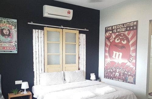 Downtown George Town House | A Place Close to Home