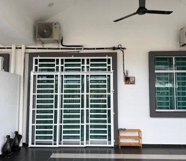 Muar House | A&W Homestay Muar