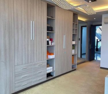 Pelabuhan Klang Apartment | Aaron Low Home