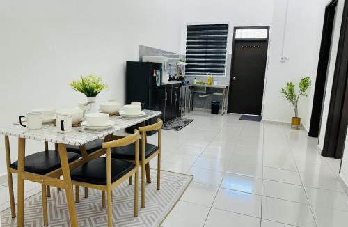 Batu Pahat House | Abhar Homestay Batu Pahat 3