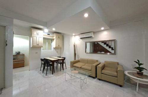 Suba Basbas House | Abode86-PGT Townhouse2