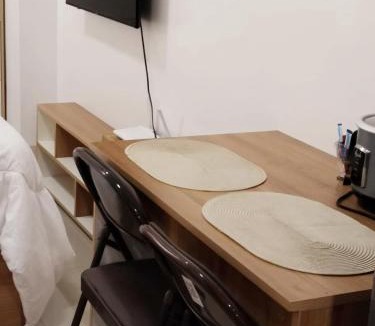 Dasmarinas Apartment | Acellyne's Suites at Green 2 Residences with Netflix!