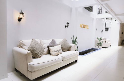 Tarlac Cabin | Achitel