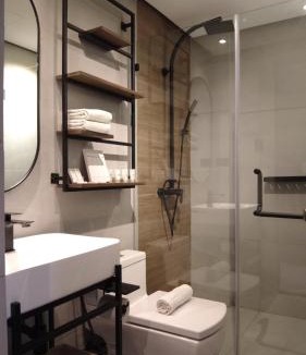 Malolos City Hotel | Acro Residences