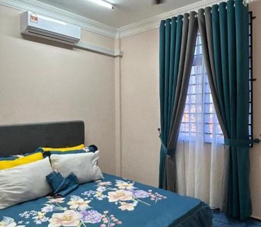 Kampung Geting House | Adawiyah Homestay Tingkat Atas
