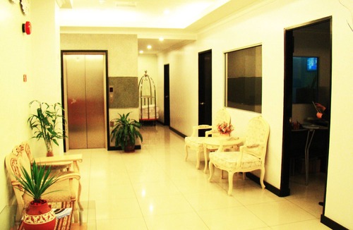 Penampang Hotel | Adel Hotel