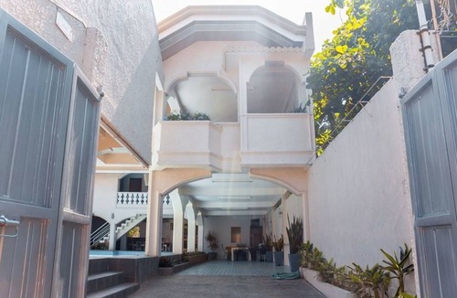 Pansol Villa | ADMIRIA 1 Resort can be used for intimate/small/family occasions/parties.