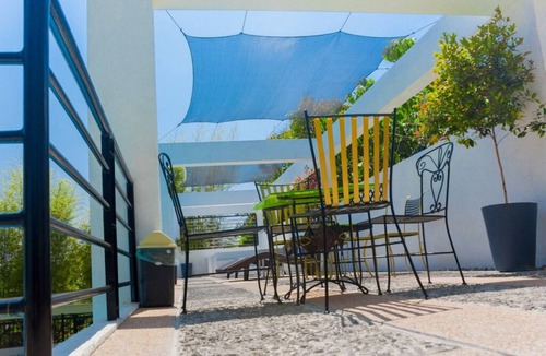 Pansol House | ADMIRIA 2 Resort can be used for intimate/small/family occasions/parties.