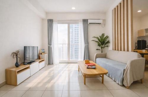 Tanjung Aru Apartment | Aeropod Cactus Rail Suite With Balcony - Kota Kinabalu