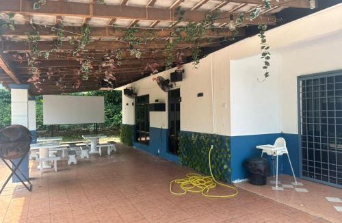 Alor Gajah Villa | AFamosa Villa 6 Bedroom KTV Wifi BBQ Moments Villa 1086