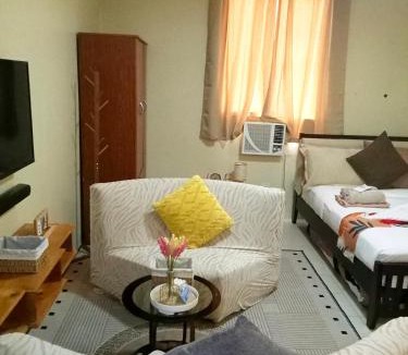 Lapu-Lapu Apartment | Affordable 8th Floor Studio Unit with Hot Shower, Wi-Fi and Netflix in Saekyung Marigondon Phase 2