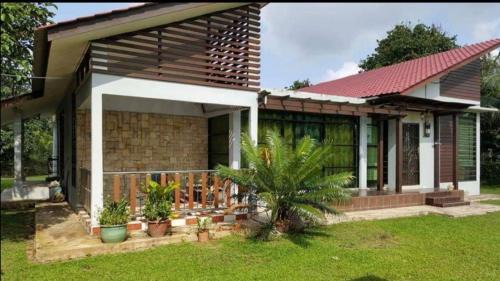Kampung Bukit Petiti House | Aida Village