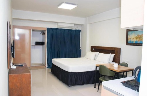 Malabanias Hotel | Aimor Condotel near SM City Clark
