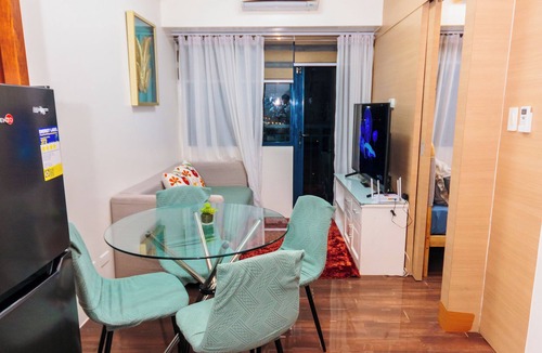 San Antonio Apartment | Air residence Makati Air Luxury Package
