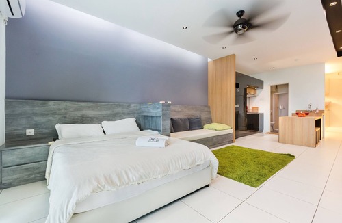 Taman Mount Austin Apartment | Akademik Suites
