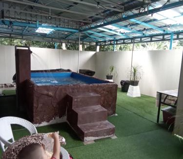 Rambai House | Al-Kautsar 3BR Kid's Pool Aircond & Wi-Fi