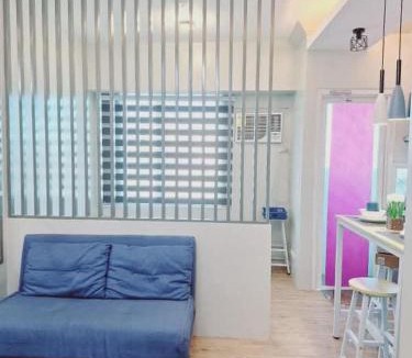 Muntinlupa Apartment | Alabang Staycation by Calvin