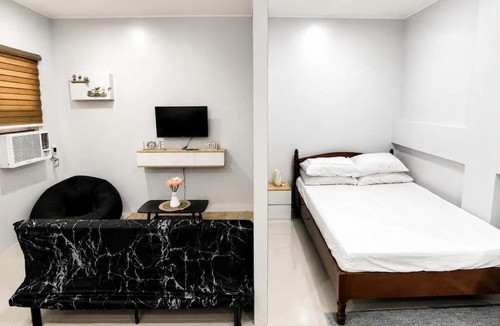 Barangay Poblacion Bed & Breakfast | ALM Home Studio