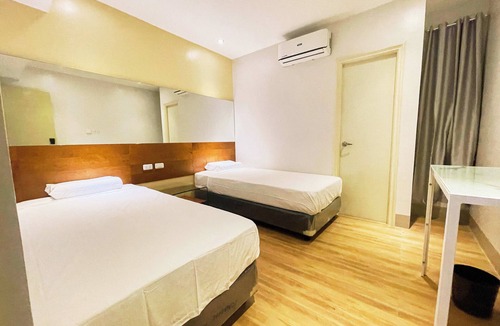 Cebu Hotel | Almond Suites Cebu powered by Cocotel