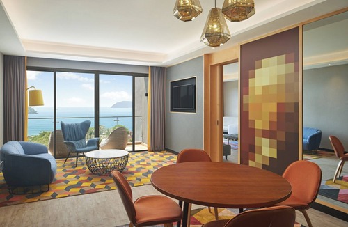 Pantai Tengah Hotel | Aloft by Marriott Langkawi Pantai Tengah