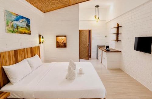 Tawala Hotel | Alona Marga