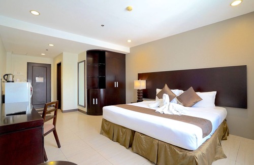 Mandaue Hotel | Alpa City Suites