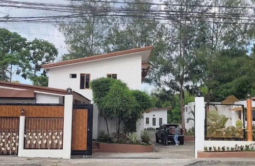 Amadeo Villa | Alu Garden