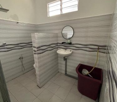 Kupang House | Amda CS Guest House
