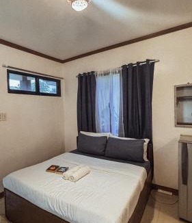 General Luna Apartment | Ameeza Houze Homestay - Siargao