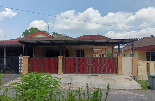 Kulim House | Amin Homestay Taman Kenari Kulim