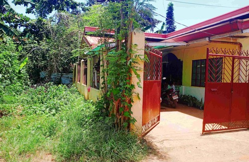 Puerto Princesa City Centre House | Amwani Garden