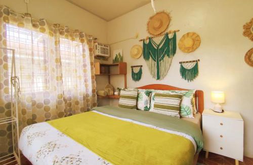 San Pedro Bed & Breakfast | Amwani Garden Pool & Kubo Tent Rental