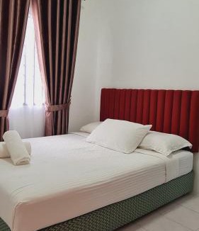 Banting House | Anjung KLIA House 72 With Neflix