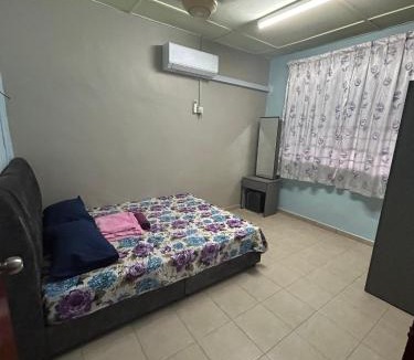 Alor Gajah House | Annur Suite Homestay