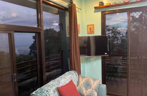 Cebu House | Anza Cabin at Threesome Cafe