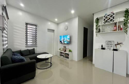 Angeles City House | AP RESIDENCE "Where You Can Feel At Home"