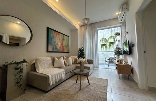 Downtown Santo Domingo Apartment | Apartamento en el Centro de la Ciudad