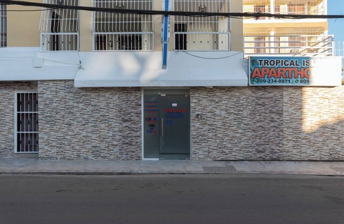 Corales del Sur Apartment | Apartamento familiar de 1 dormitorio con balcón a 15 minutos del aeropuerto.