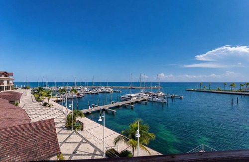 Puerto Bahia Apartment | Apartment with Ocean View in Puerto Bahía w/AC and fast WIFI