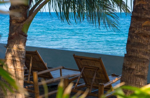 Zamboanguita House | Apoview Beachhouse. Beach, Beauty, Bliss