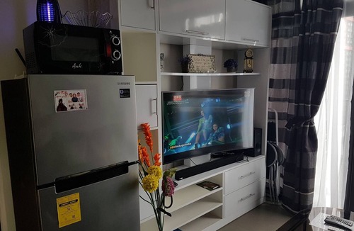 Socorro Condo | Araneta Cubao No Brown Outs 1BR Furnished Condo with Balcony free WiFi Netflix